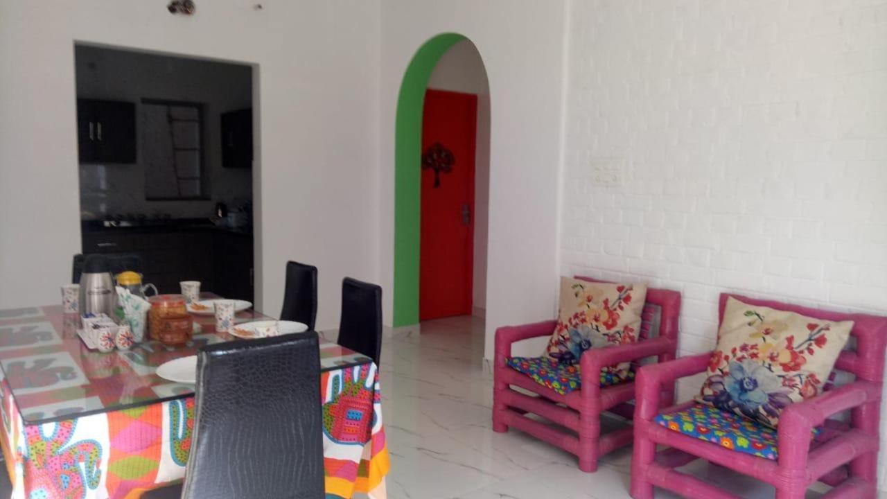 Coral Country Homestay Agra  Ngoại thất bức ảnh